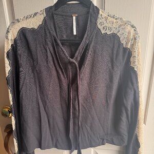 **Free People** Lace Sleeve & Shoulder Black & Beige Blouse w Front Tie, Size M
